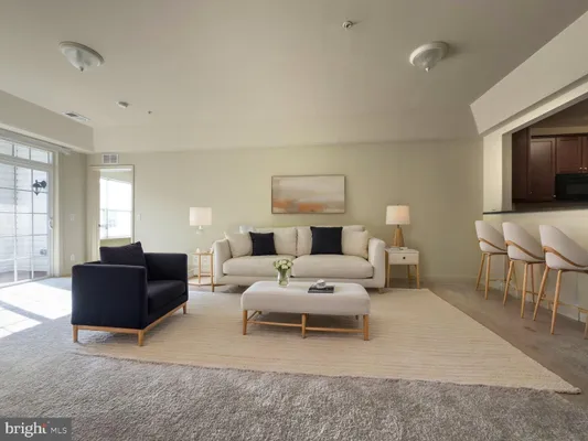 Property Slideshow image 3 of 42 | 9202 charleston dr 405, Manassas, VA, 20110