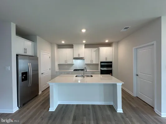 Property Slideshow image 2 of 15 | 97 chokeberry way, Gettysburg, PA, 17325