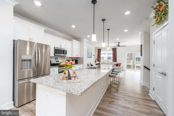 Property Slideshow image 3 of 46 | 824 teacher mitchell rd, Glen Burnie, MD, 21060