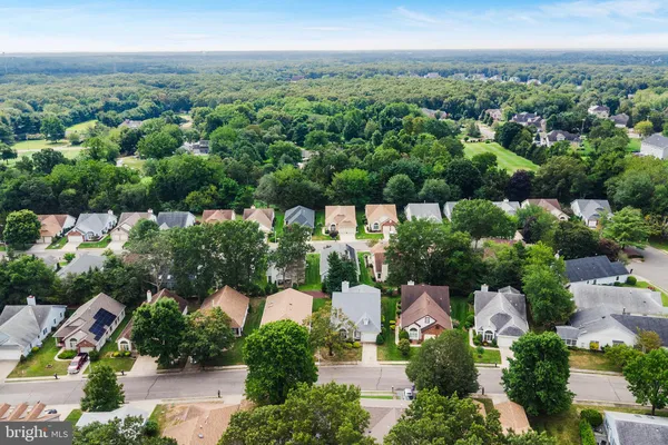 Property Slideshow image 2 of 41 | 1453 forelle ln, Toms River, NJ, 08755