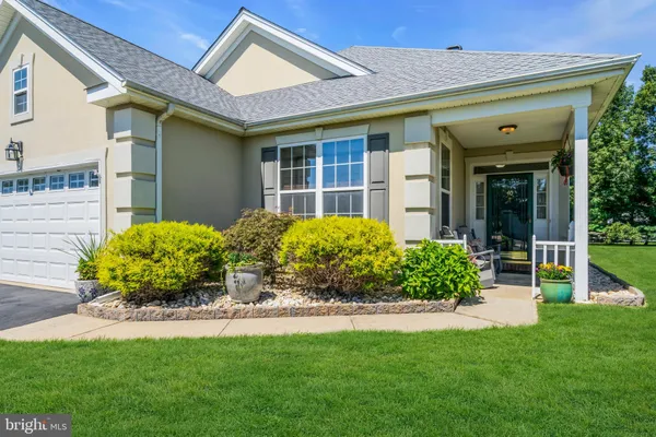 Property Slideshow image 2 of 48 | 40 bunker hill dr, Allentown, NJ, 08501