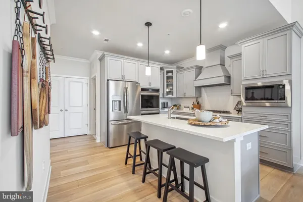 Property Slideshow image 3 of 19 | 10624 great basin pl, White Plains, MD, 20695