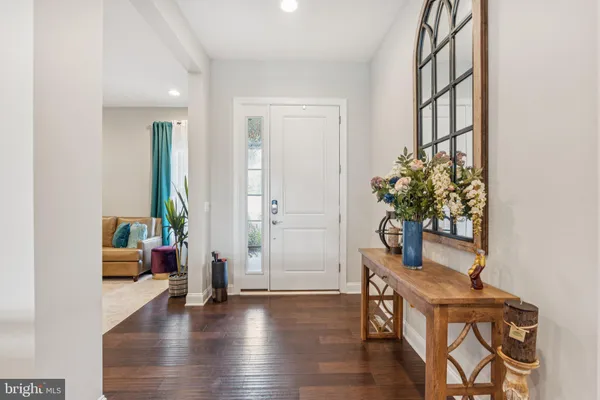 Property Slideshow image 3 of 81 | 102 phoebe ct, Lake Frederick, VA, 22630