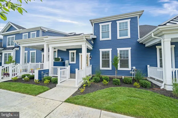 Property Slideshow image 3 of 33 | 1104 highland st, Middletown, DE, 19709