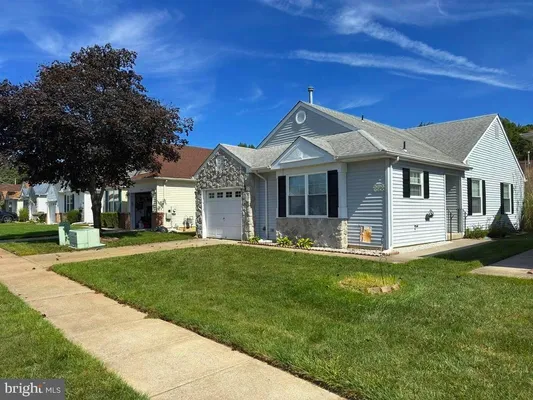 Property Slideshow image 2 of 16 | 729 barbados dr, Williamstown, NJ, 08094