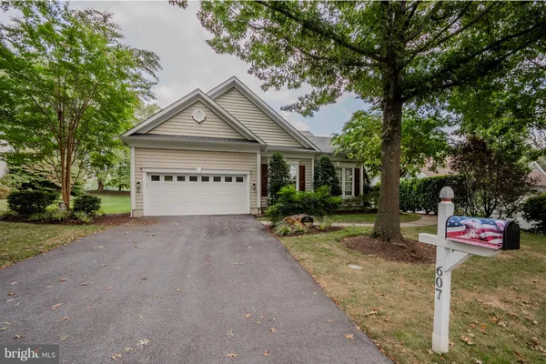 Property Slideshow image 2 of 54 | 607 martin dr, Avondale, PA, 19311