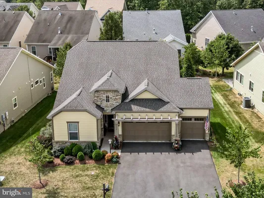 Property Slideshow image 2 of 67 | 114 turnstone ln, Lake Frederick, VA, 22630