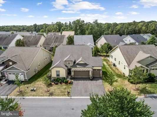 Property Slideshow image 3 of 67 | 114 turnstone ln, Lake Frederick, VA, 22630