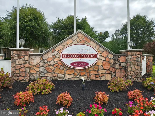 Property Slideshow image 2 of 57 | 4 woodcrest ct, Berlin, NJ, 08009