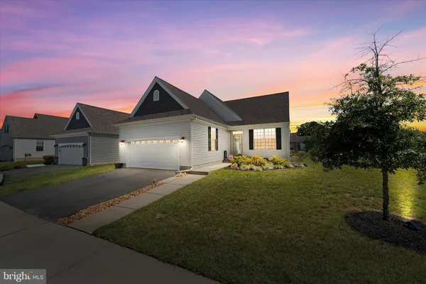 Property Slideshow image 2 of 48 | 2 cyclops trl, Smyrna, DE, 19977