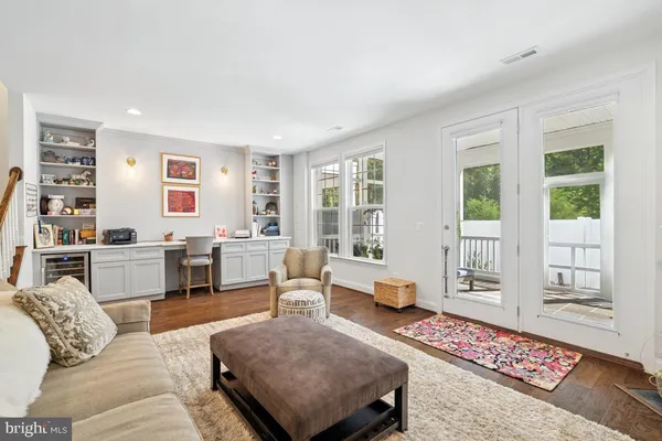 Property Slideshow image 3 of 52 | 7765 mount calvary dr, Alexandria, VA, 22315