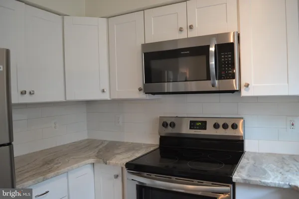 Property Slideshow image 3 of 24 | 9a greenwood ln, Whiting, NJ, 08759