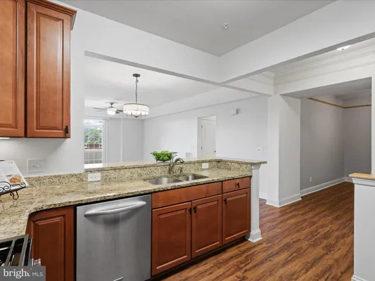 Property Slideshow image 3 of 55 | 9204 charleston dr unit 404, Manassas, VA, 20110