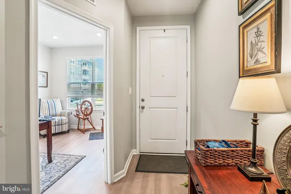 Property Slideshow image 3 of 41 | 3703 havertill ln, Woodbridge, VA, 22193