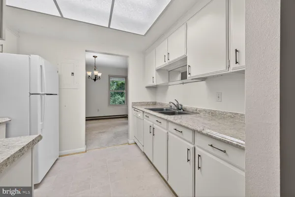 Property Slideshow image 3 of 27 | 3431 s leisure world blvd 88-3c, Silver Spring, MD, 20906