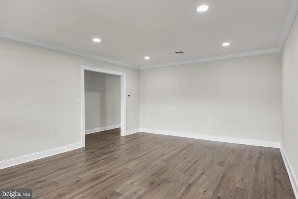 Property Slideshow image 3 of 24 | 175 huntington dr, Southampton, NJ, 08088