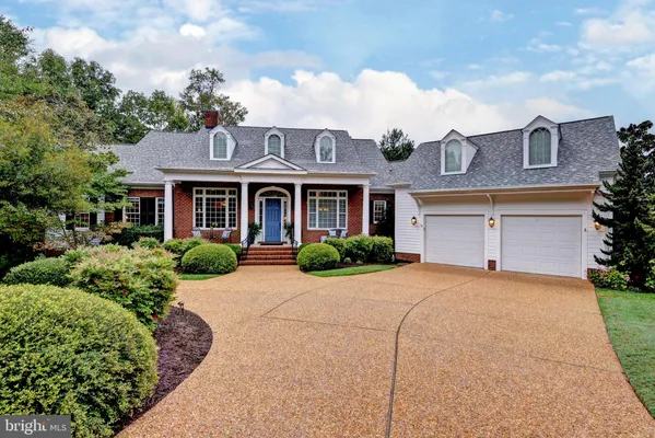 Property Slideshow image 2 of 75 | 137 westbury, Williamsburg, VA, 23188