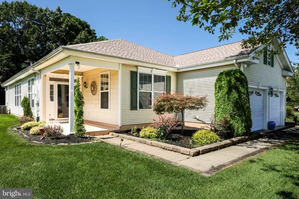 Property Slideshow image 2 of 28 | 15 shady stream rd, Barnegat, NJ, 08005