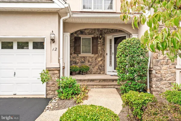 Property Slideshow image 2 of 42 | 12 ironwood rd, Skillman, NJ, 08558