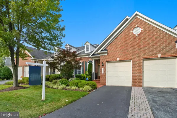 Property Slideshow image 3 of 58 | 15124 players way 7, Glenwood, MD, 21738