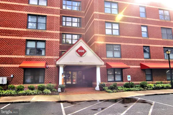 Property Slideshow image 2 of 26 | 600 mckinsey park dr apt 102, Severna Park, MD, 21146