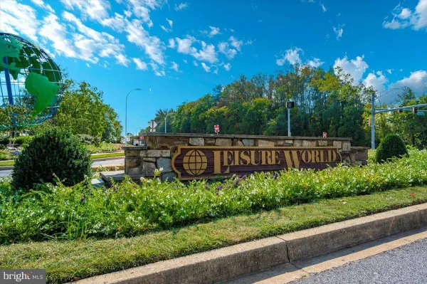 Property Slideshow image 2 of 51 | 3311 s leisure world blvd 99-3d, Silver Spring, MD, 20906