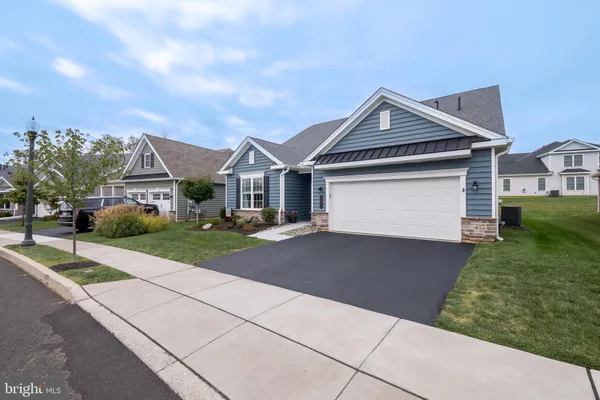 Property Slideshow image 2 of 75 | 3801 loyal ln, Easton, PA, 18045