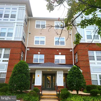 Property Slideshow image 2 of 33 | 13216 fox bow dr 403, Upper Marlboro, MD, 20774