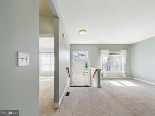 Property Slideshow image 3 of 58 | 29575 fieldstone dr, Milton, DE, 19968