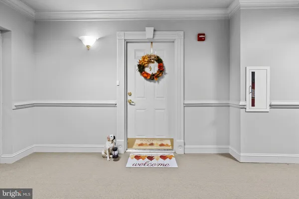 Property Slideshow image 3 of 37 | 8610 liberty trl unit 201, Manassas, VA, 20110