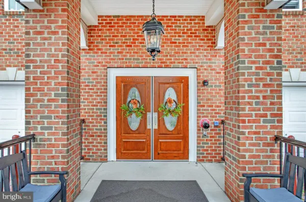 Property Slideshow image 2 of 70 | 7315 brookview rd 302, Elkridge, MD, 21075