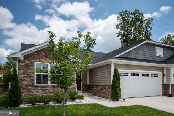 Property Slideshow image 2 of 38 | 8859 marlow dr, Spotsylvania, VA, 22551