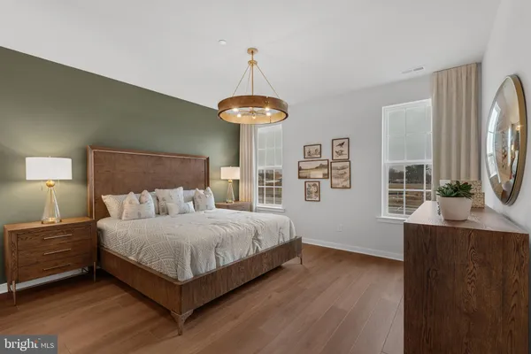 Property Slideshow image 3 of 4 | 90 cedar cir # 66, Levittown, PA, 19055