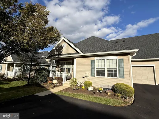 Property Slideshow image 2 of 44 | 66 freedom ln, Bensalem, PA, 19020