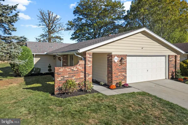 Property Slideshow image 3 of 24 | 235 vernon rd a, Monroe Township, NJ, 08831