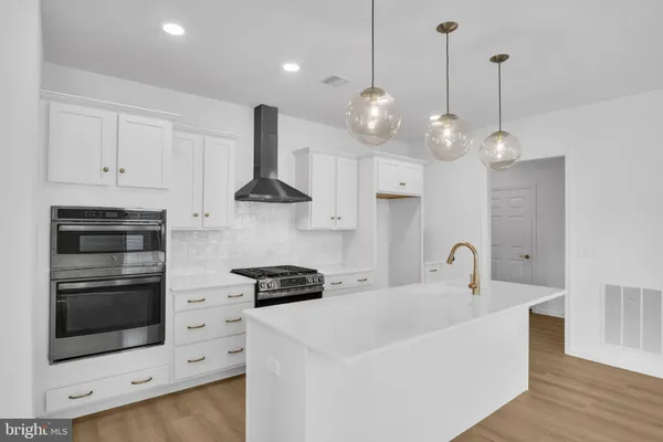 Property Slideshow image 3 of 12 | 105 village dr, Millersville, PA, 17551