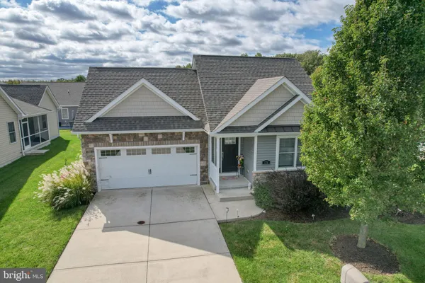 Property Slideshow image 2 of 39 | 175 claystone dr, Dover, DE, 19901