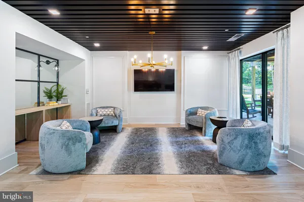 Property Slideshow image 2 of 39 | 78 old mill bottom rd n apt 107, Annapolis, MD, 21409