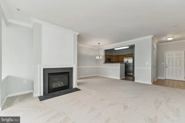 Property Slideshow image 3 of 26 | 13216 fox bow dr 305, Upper Marlboro, MD, 20774