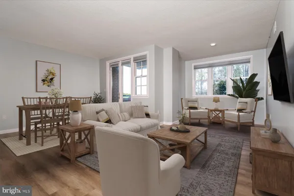 Property Slideshow image 3 of 29 | 930 astern way 405, Annapolis, MD, 21401