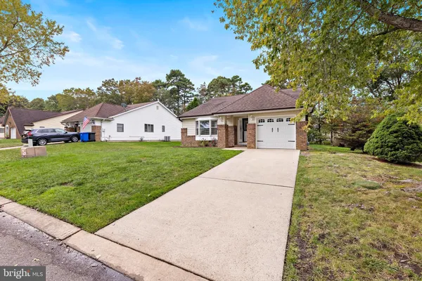 Property Slideshow image 3 of 47 | 102 ash rd, Manahawkin, NJ, 08050