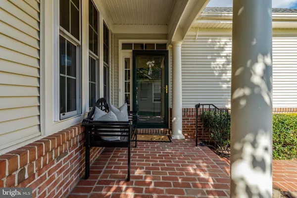 Property Slideshow image 2 of 55 | 6524 box elder loop, Gainesville, VA, 20155