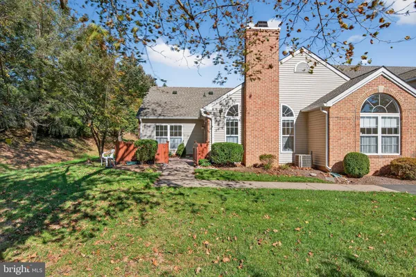 Property Slideshow image 3 of 25 | 62 woolsey ct, Pennington, NJ, 08534