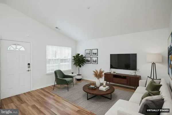 Property Slideshow image 2 of 33 | 2016 rudy serra dr c, Sykesville, MD, 21784