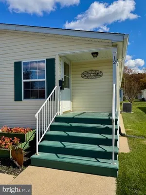 Property Slideshow image 3 of 50 | 12 tern ct, Elkton, MD, 21921