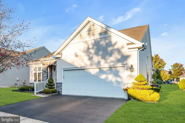 Property Slideshow image 3 of 50 | 57 hatteras way, Barnegat, NJ, 08005