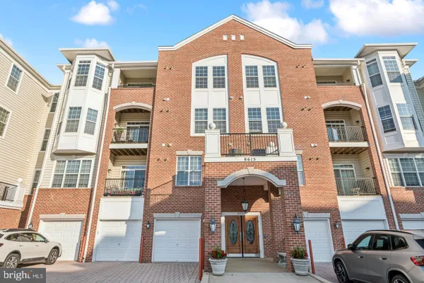 Property Slideshow image 2 of 46 | 8615 wandering fox trl unit 405, Odenton, MD, 21113