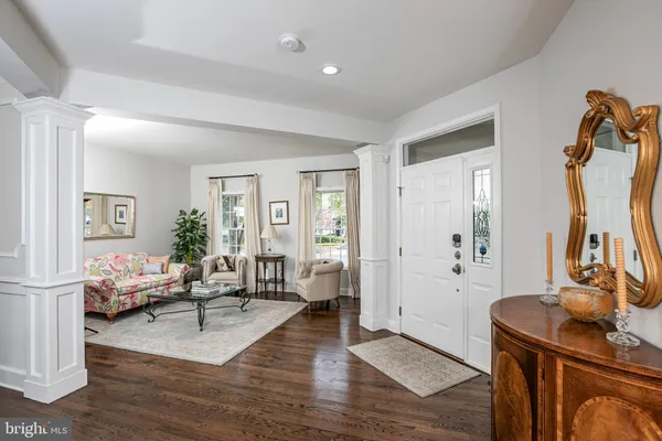 Property Slideshow image 3 of 42 | 6 otter creek rd, Skillman, NJ, 08558