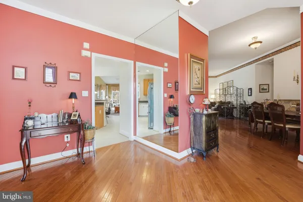 Property Slideshow image 3 of 51 | 13753 tuscarora ct, Gainesville, VA, 20155