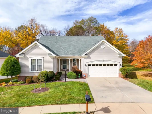 Property Slideshow image 2 of 51 | 13753 tuscarora ct, Gainesville, VA, 20155